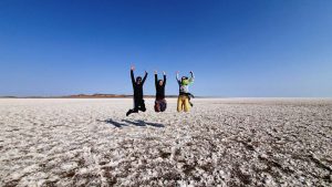 kashan desert trekking